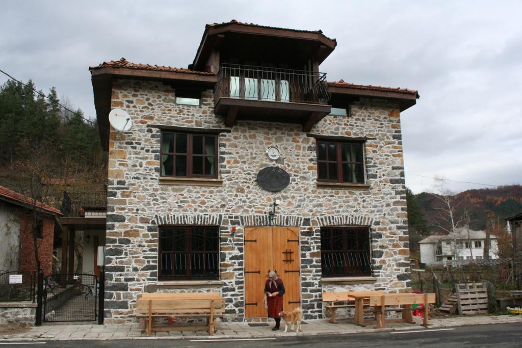 Guest House The Jolly House Arda  Dış mekan fotoğraf